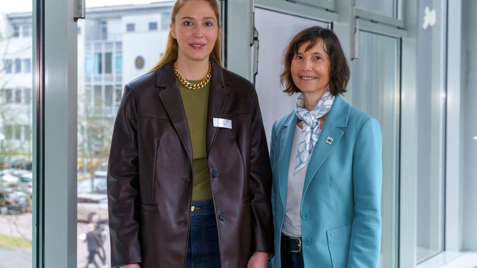 Ina Goedert (LMS) und Beatrice Zeiger (Arbeitskammer)