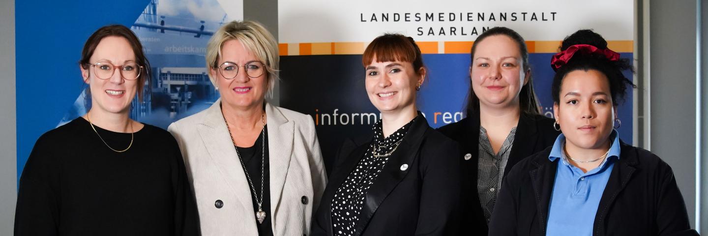Melanie Blatter (Arbeitskammer des Saarlandes), Ruth Meyer (LMS), Carola Plesch und Veronika Lazar (BSI), Michelle Pantke (Amadeu Antonio Stiftung)