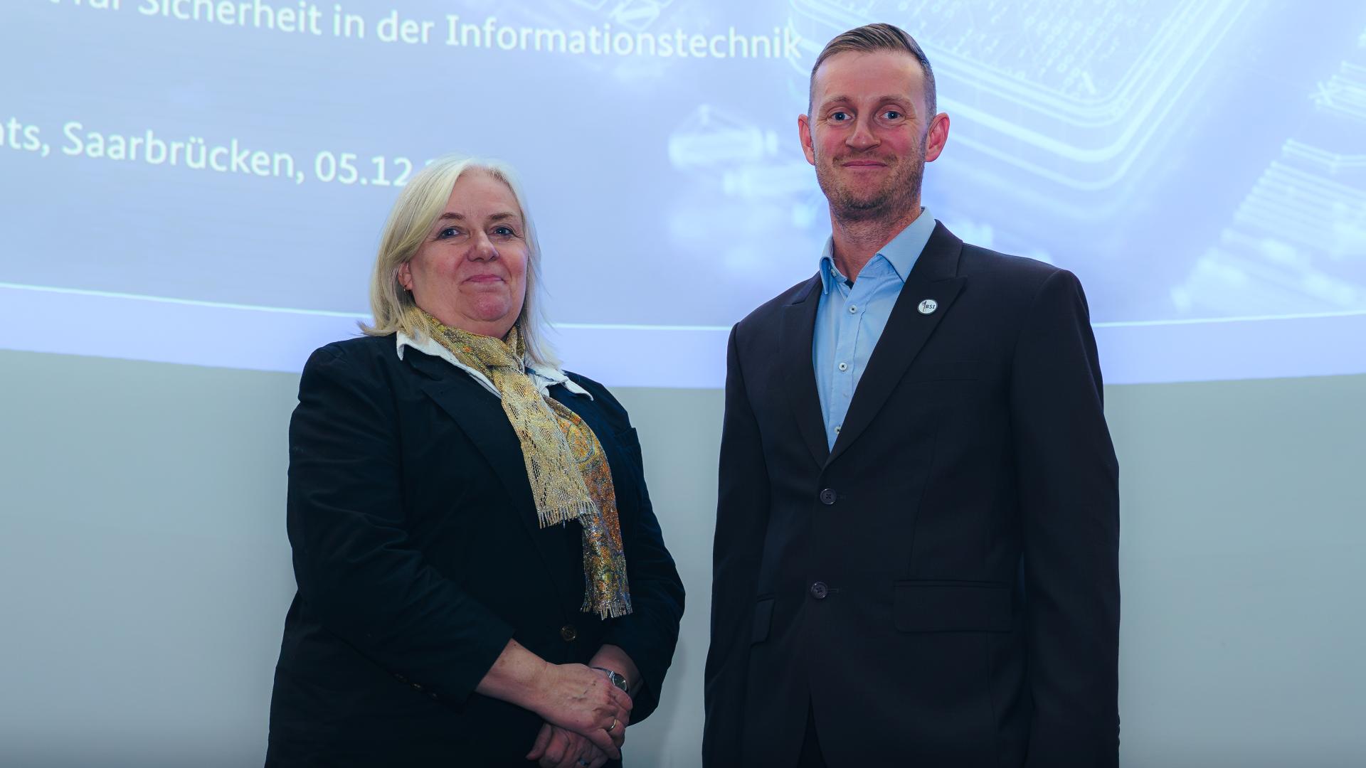 Karin Bickelmann (LMS) und Frederic Raber (BSI)